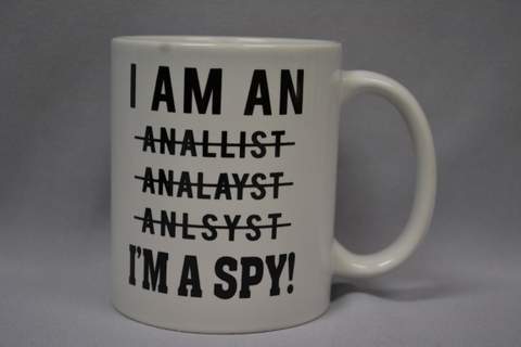 Mug Scrn I'm A Spy White/Blk