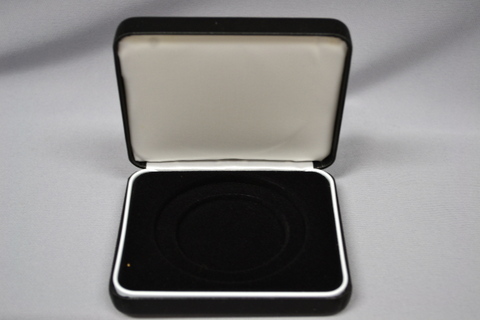 Medallion Box Black Leather